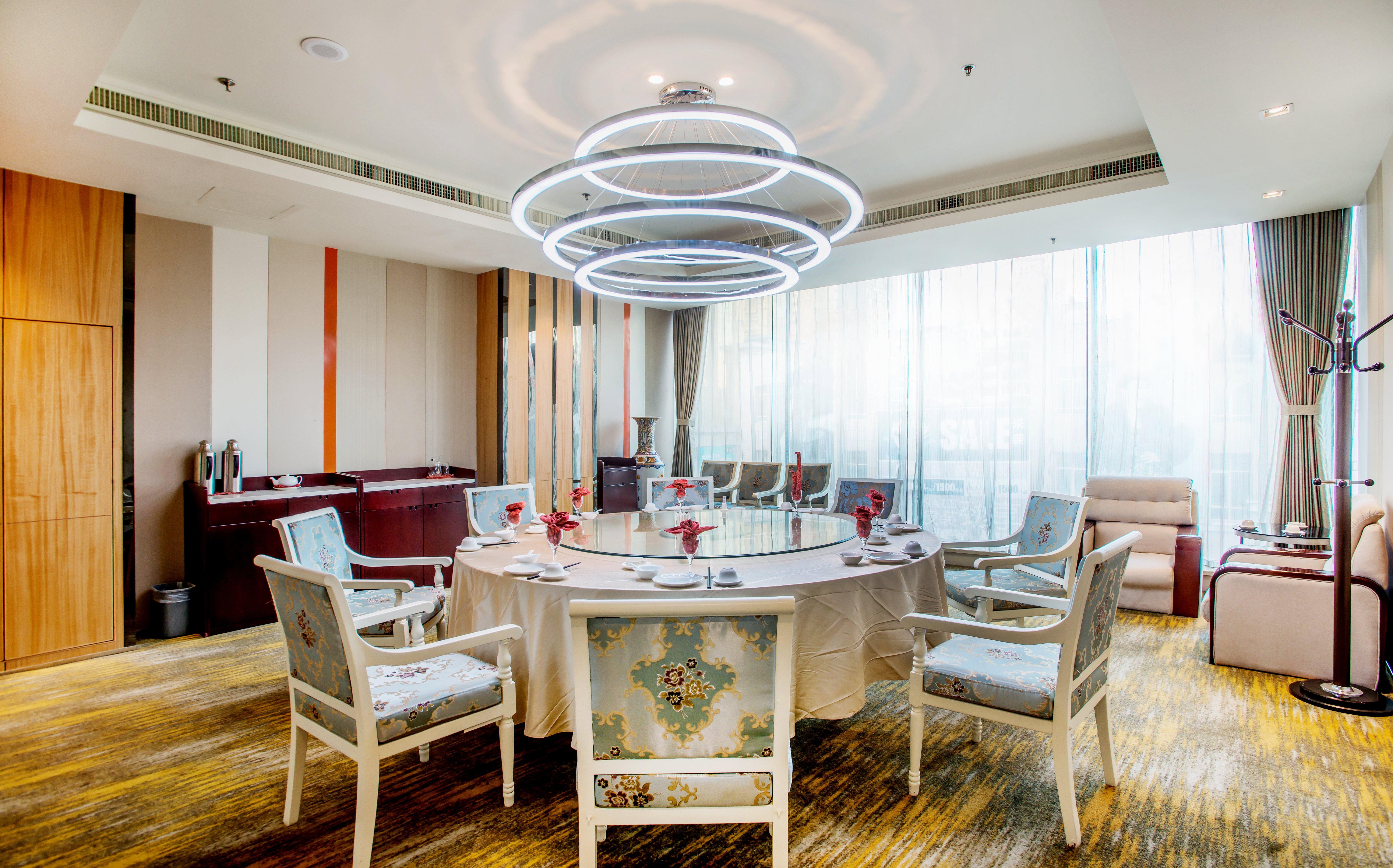 Holiday Inn Express City Centre Dalian By Ihg Ngoại thất bức ảnh