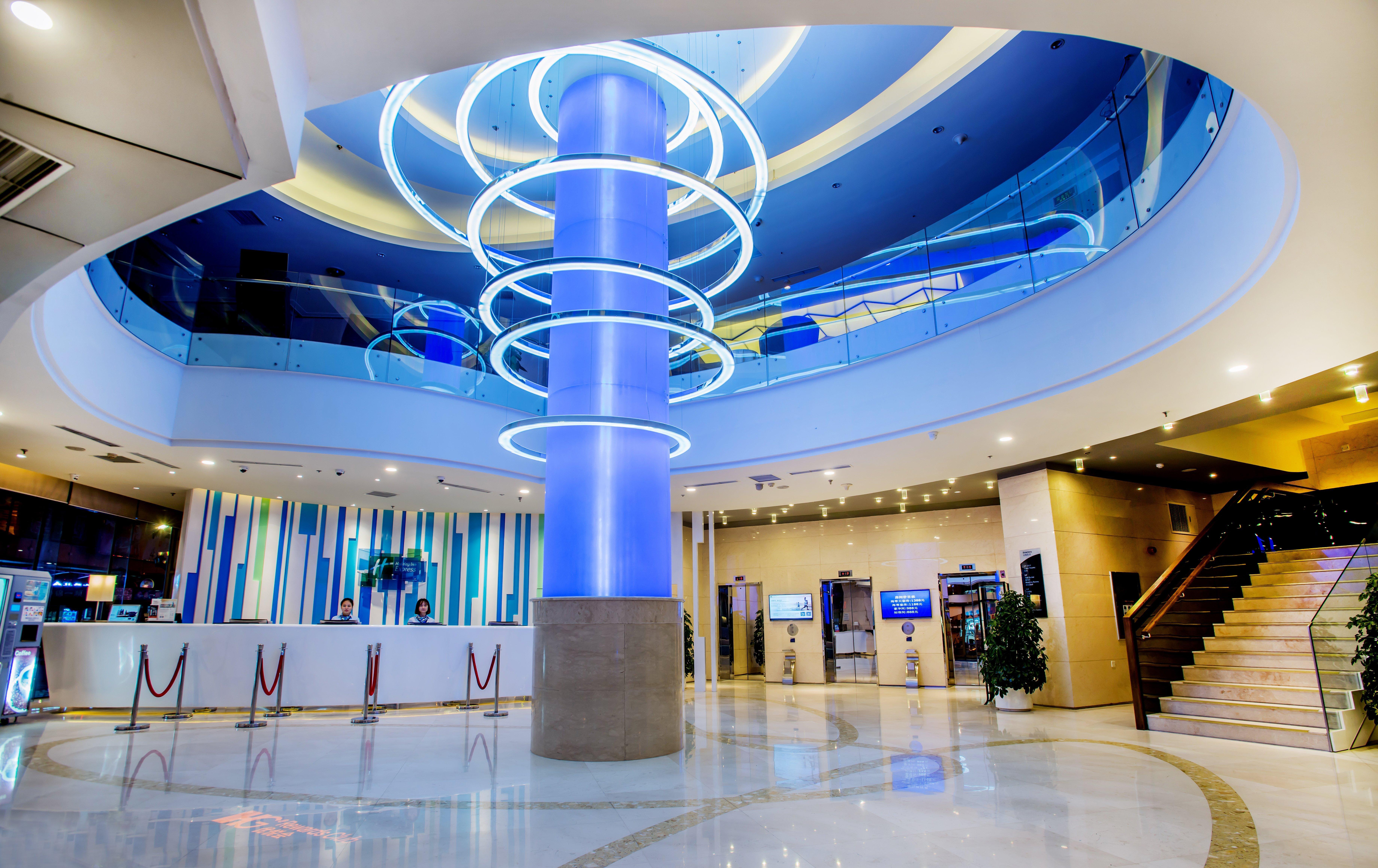 Holiday Inn Express City Centre Dalian By Ihg Ngoại thất bức ảnh